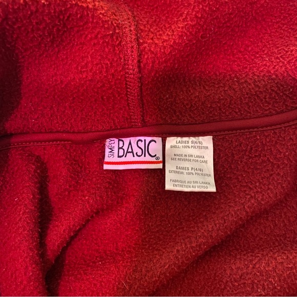 Simply Basic Red Fleece Zip Up size S - Picture 3 of 3